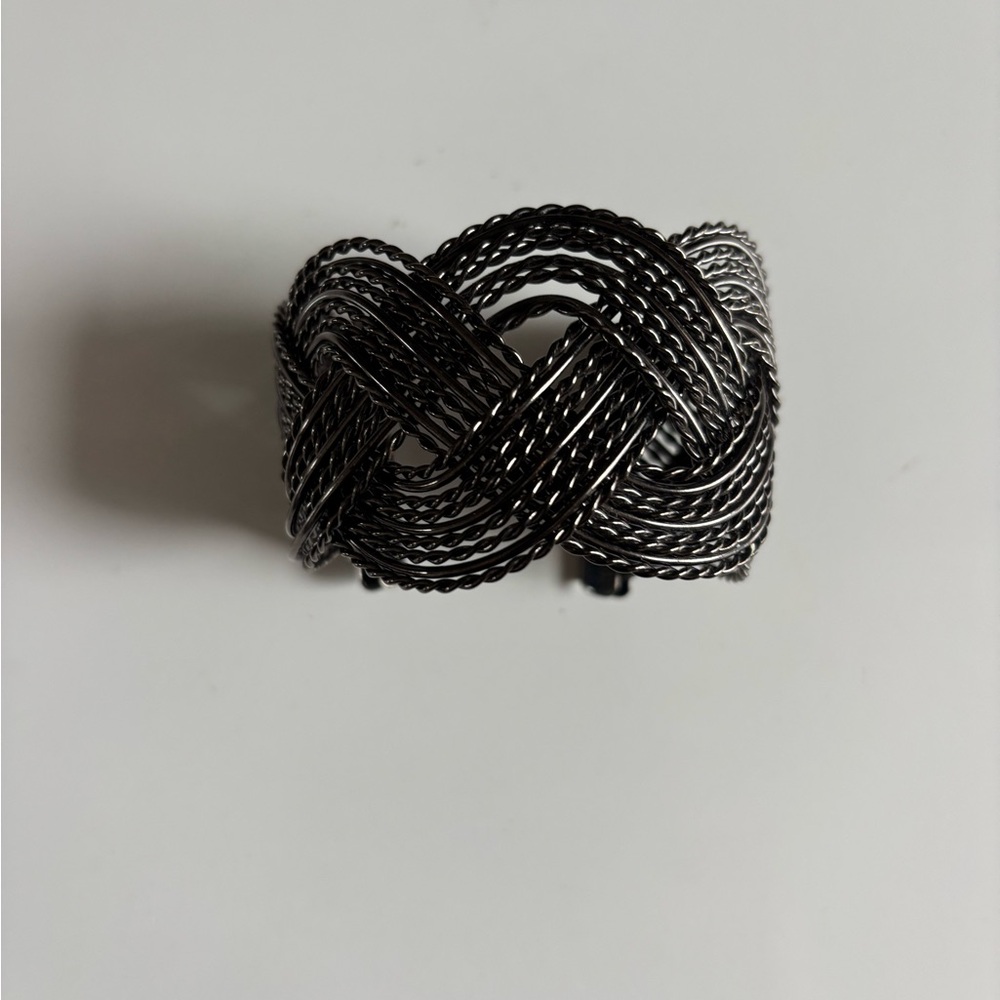 Woman bracelet